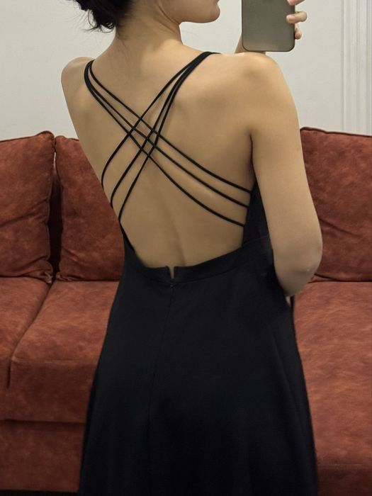 черное вечернее платье