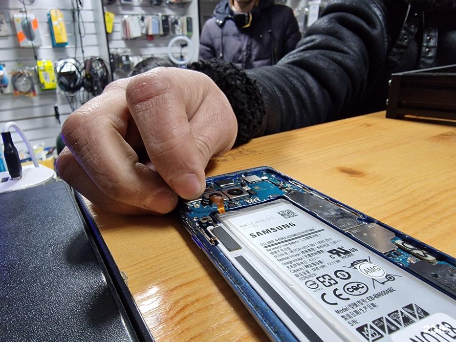 Ремонт сотовых телефонов