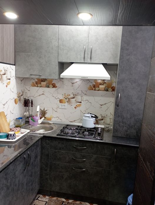 Продается квартира в хорошем состоянии и хорошая цена, новая планировк