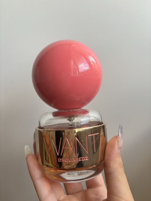 Want dsquared2 dark pink