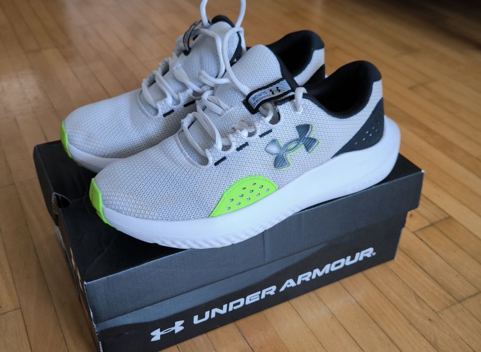 Adidasi Under Armour/marime 41/alb+Verde/negru