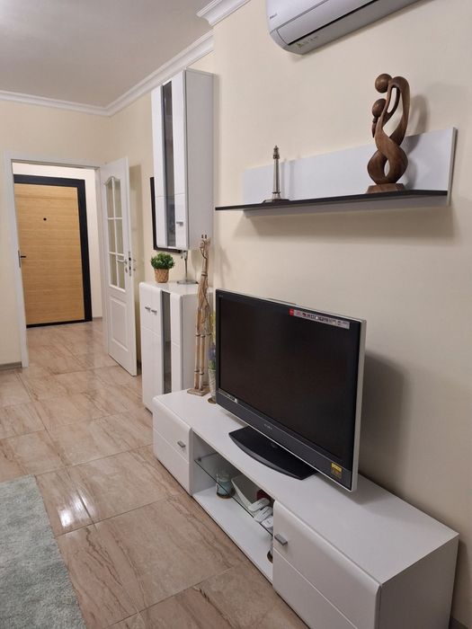 Дава се под наем Двустаен апартамент в София, Витоша - 75 кв.м за 747.66 € - Снимка #11