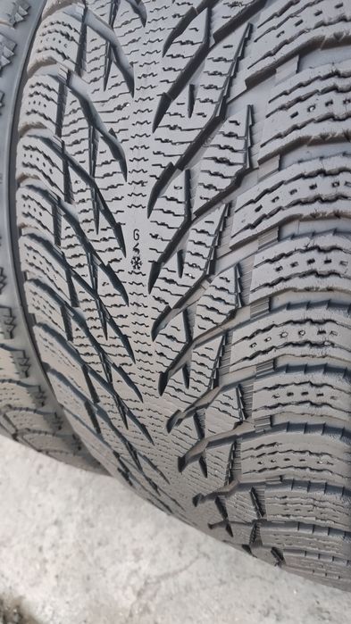 4бр. зимни гуми 255/45/19 Nokian Hakapellitta R3, SUV
dot23