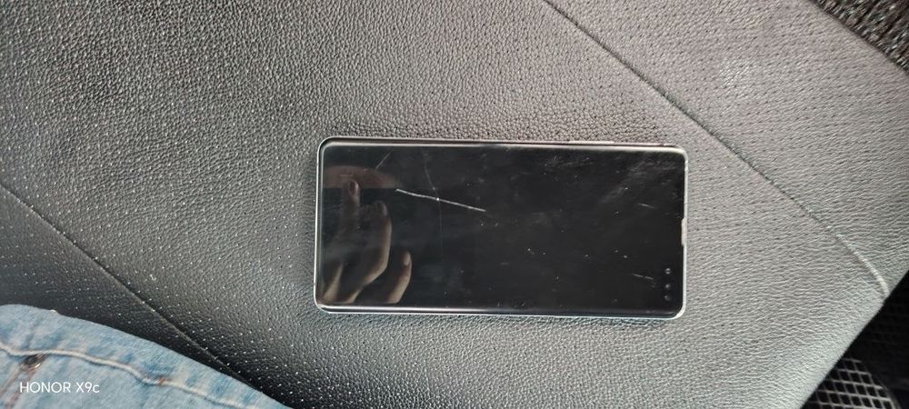 Samsung s10 5g telefoni