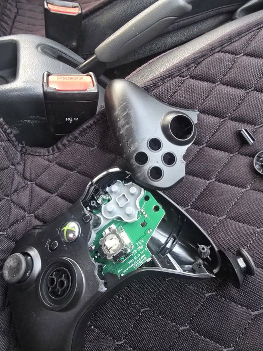 На запчасти Джойстик Хbox