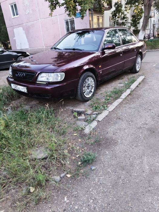 Ауди А6 2002 года