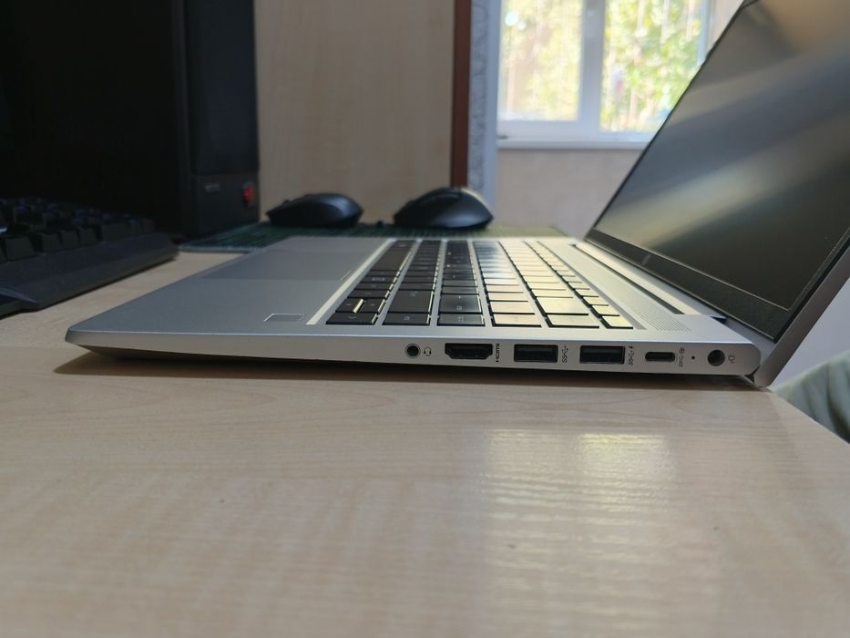 12 CPUs HP ProBook 445 G9 14"IPS FHD/RYZEN 5 5625U/8GB DDR4/256GB NVMe