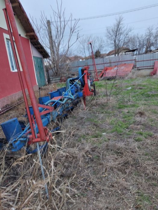 Vand semanatoare spc8 an 2014 fara fertilizare
