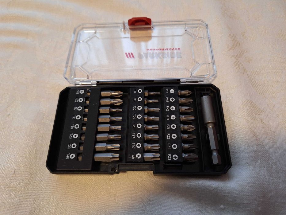 Cutie Parkside cu Set de 24 biti + accesoriu fixare biti, Germany