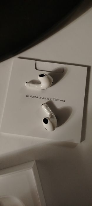 Air pods 3 белые