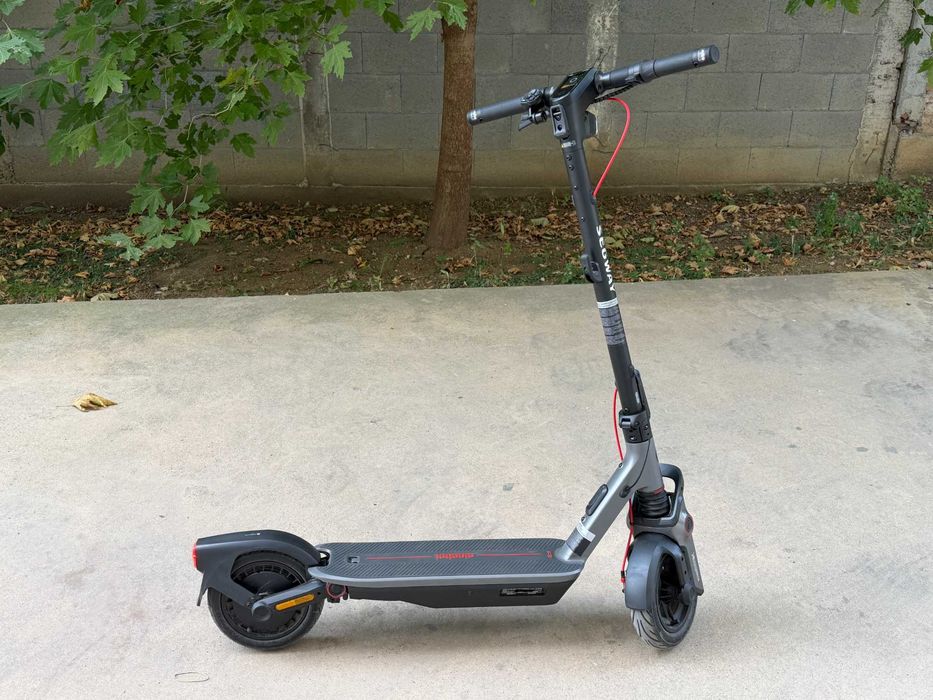 Тротинетка Segway Ninebot F3 Гаранция