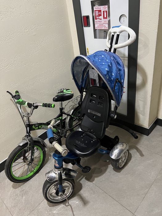 Трехколесный велосипед