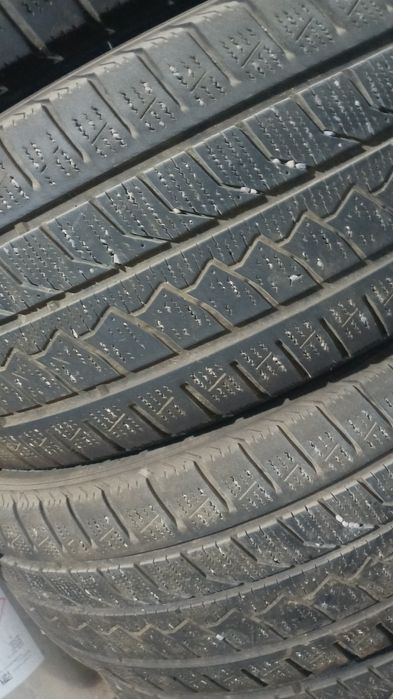 Шины зимний R16 215/60