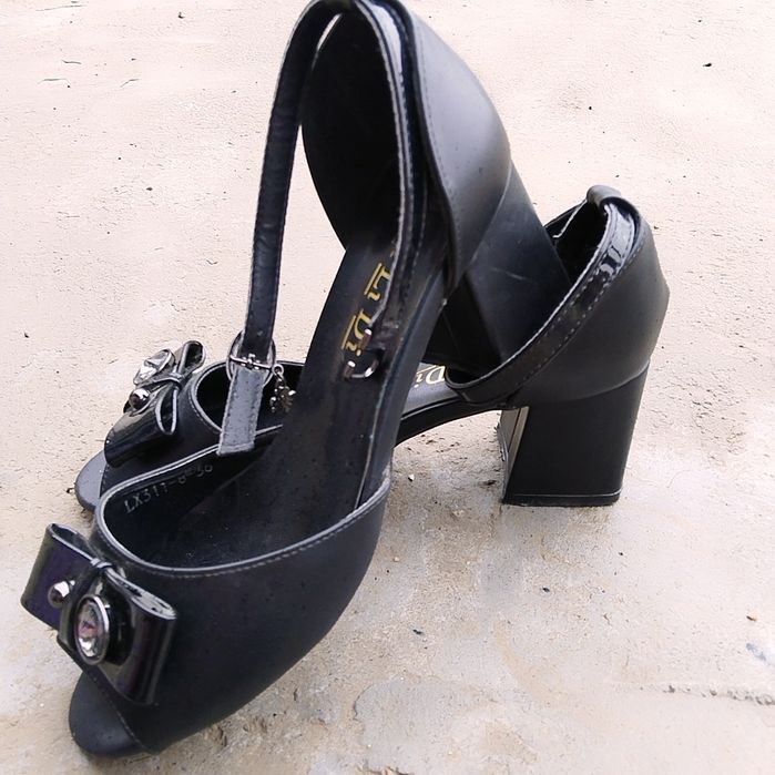 Basanoshka qora rang