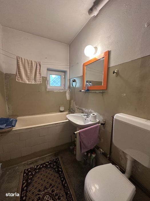 Agentia imobiliara VIGAFON vinde apartament 2 camere Cina