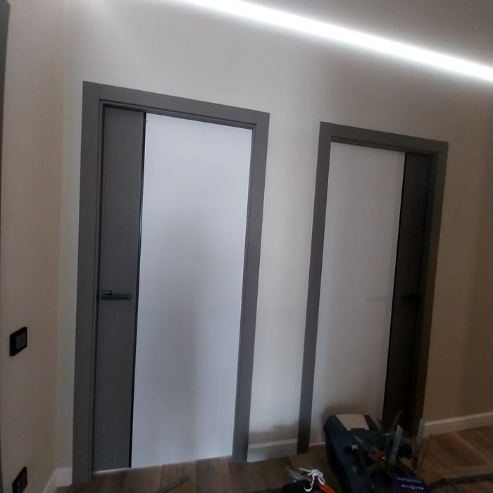 Установка дверей.