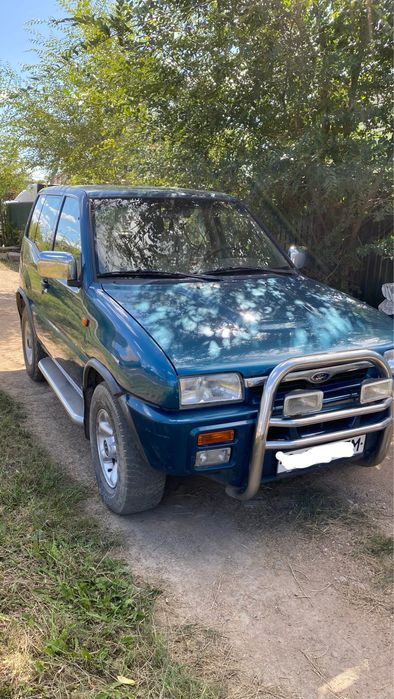 Продам машину  Ford Maverick 1996 г