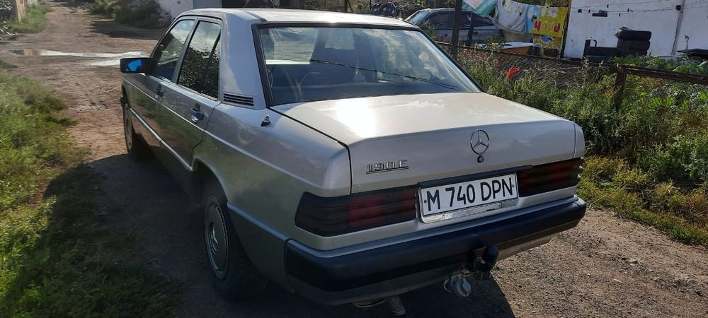 Продаётся 190 мерседес