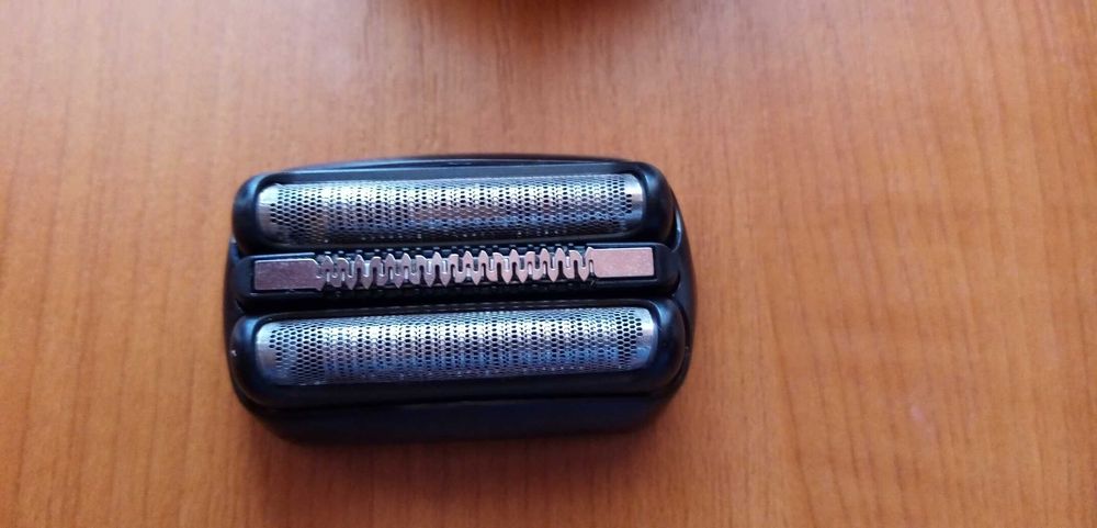 Aparat de ras Braun Series 3 300s, Wet&Dry, 3-Flex Blades