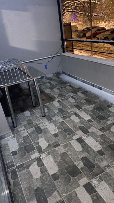 Inchiriez apartament