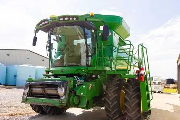 Комбайн John Deere S670