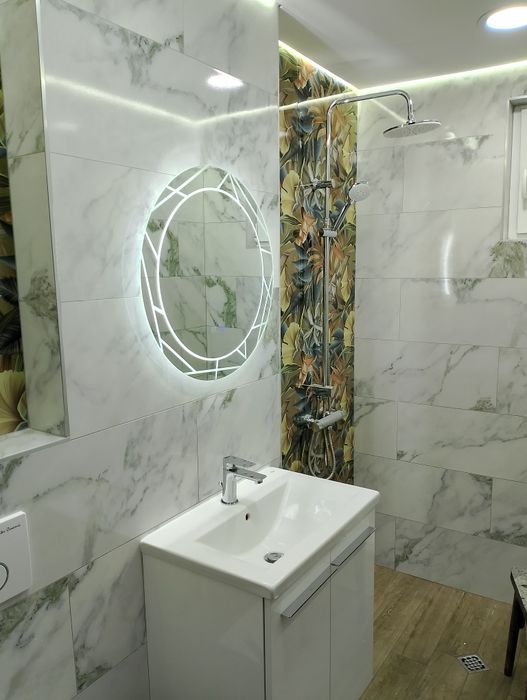 Продава се Тристаен апартамент в Плевен, Идеален център - 66 кв.м за 1894 €/кв.м - Снимка #3