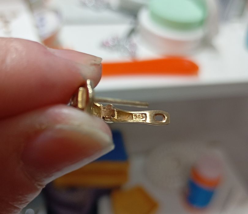 Cerceii din aur  14 k, cu zirconiu