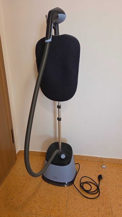 Уред за гладене с пара Philips STE3150/20