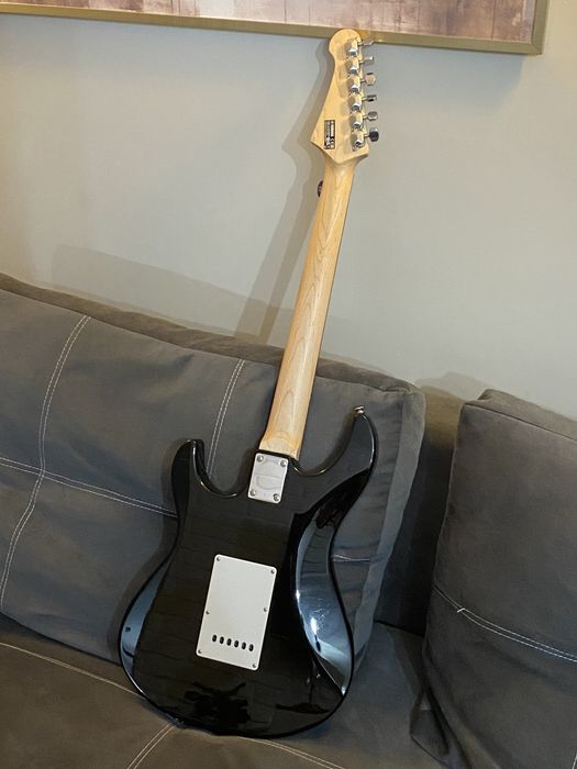 Yamaha pacifica 012