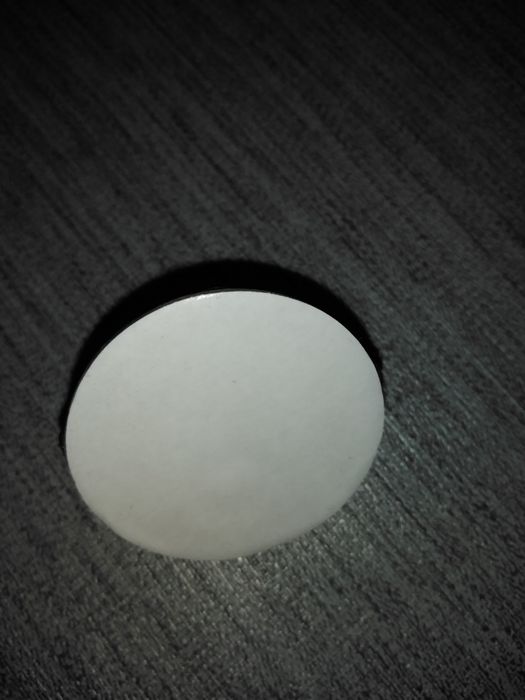 Метални стопери.