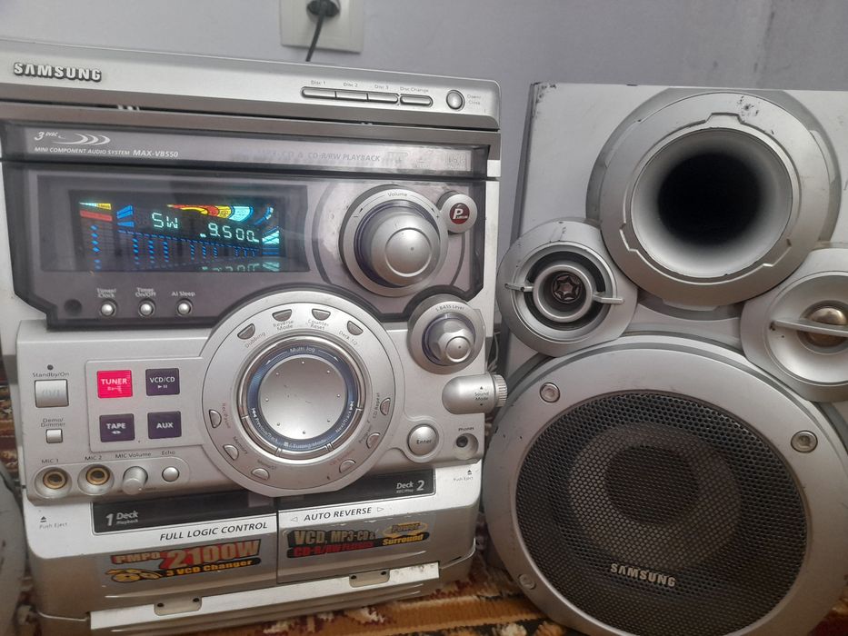 Музыкальный центр Самсунг MAX-VB550