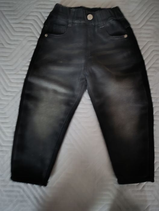 Продам комбинезон детский