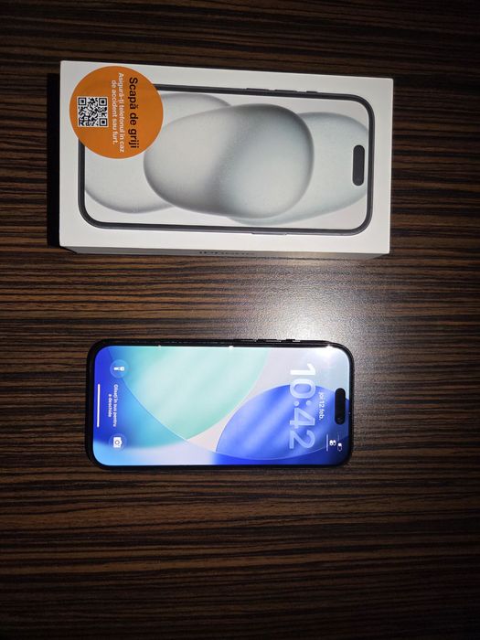 Telefon  IPHONE 15  /128 G