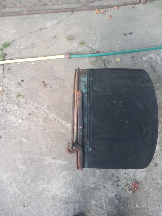 Căldare si accesorii din cupru masiv, lucrate manual anii 80