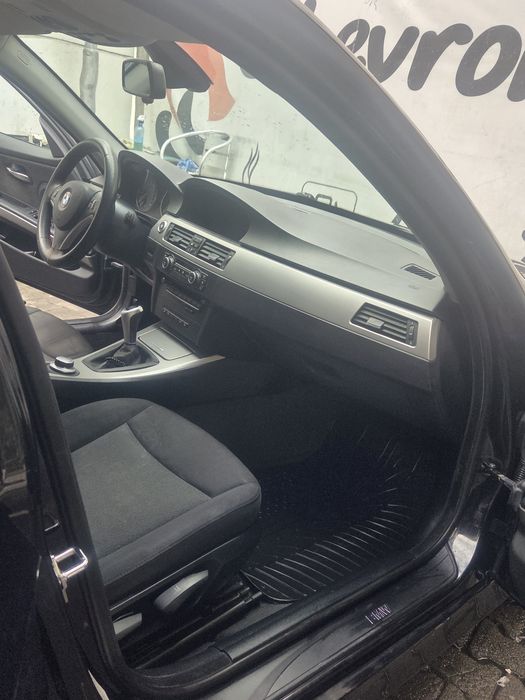 Vand Bmw 320D din 2008