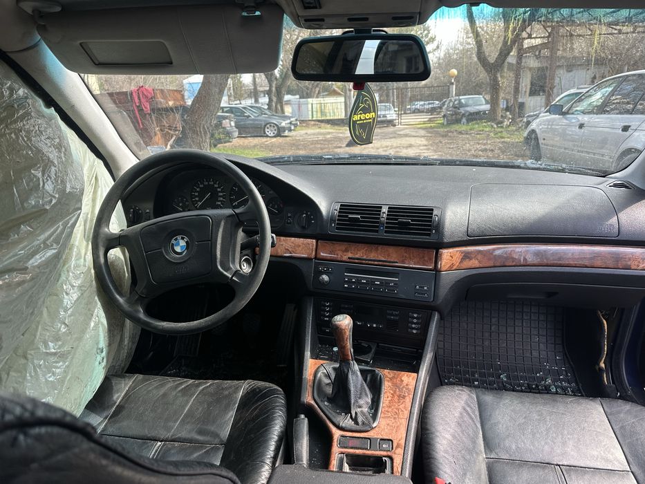 Bmw e39 520i НА ЧАСТИ