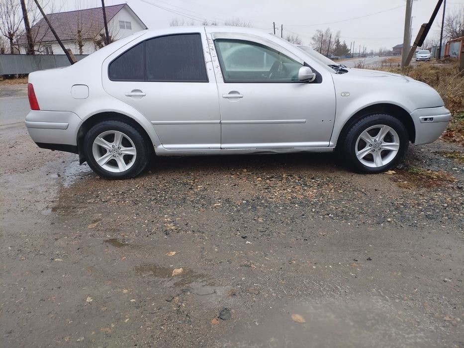 Продам машину Volkswagen