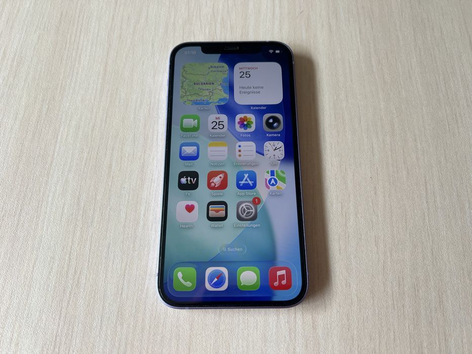 Продавам Apple iPhone 12 64GB