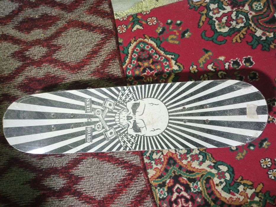 Sotiladi Skytboar  Yangi holati..