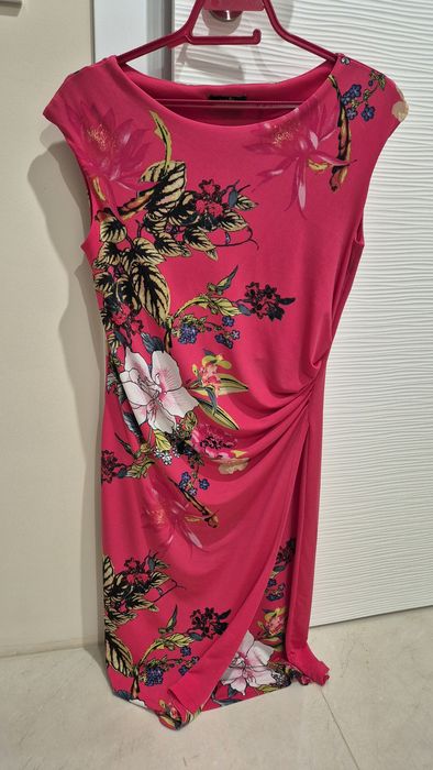 Рокля, немачкаема материя