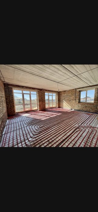 Стяжка пола/ Полусухая стяжка пола