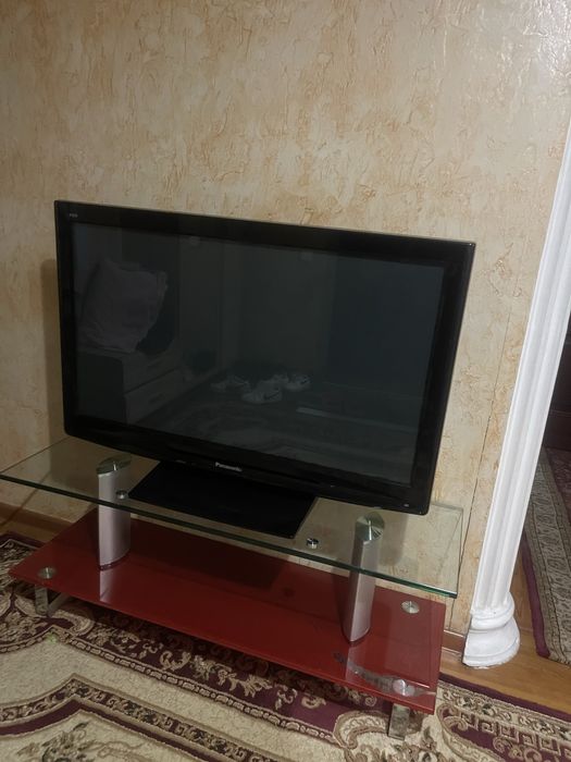 Телевизор панасоник с подстольником