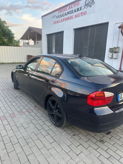 De vanzare BMW E90 320 D
