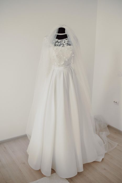 Rochie de mireasă, curățată profesional