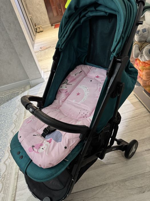 Продам коляску для новорожденных