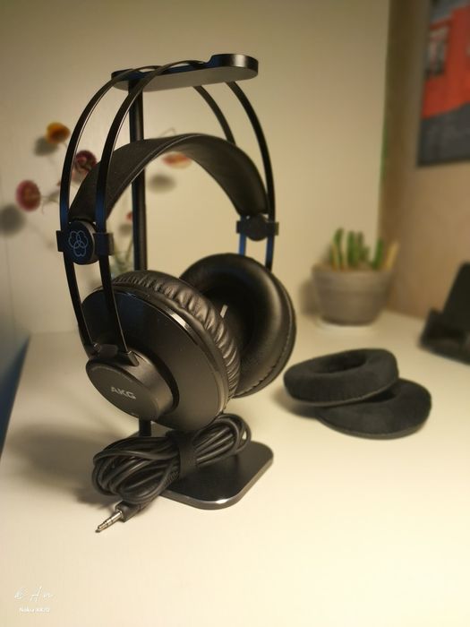 Проводные наушники AKG K52