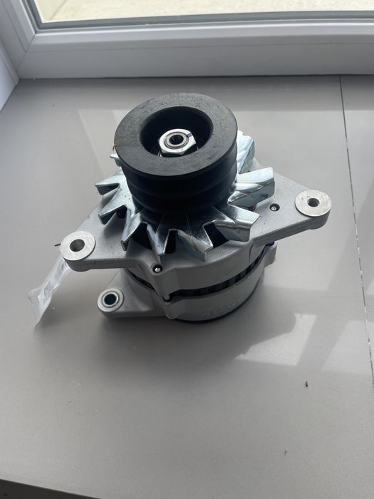 Генератрр на погрузчик