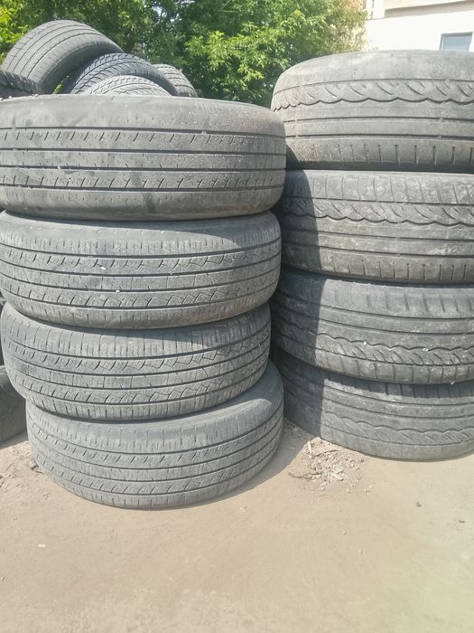 Продам шины 215/60/17