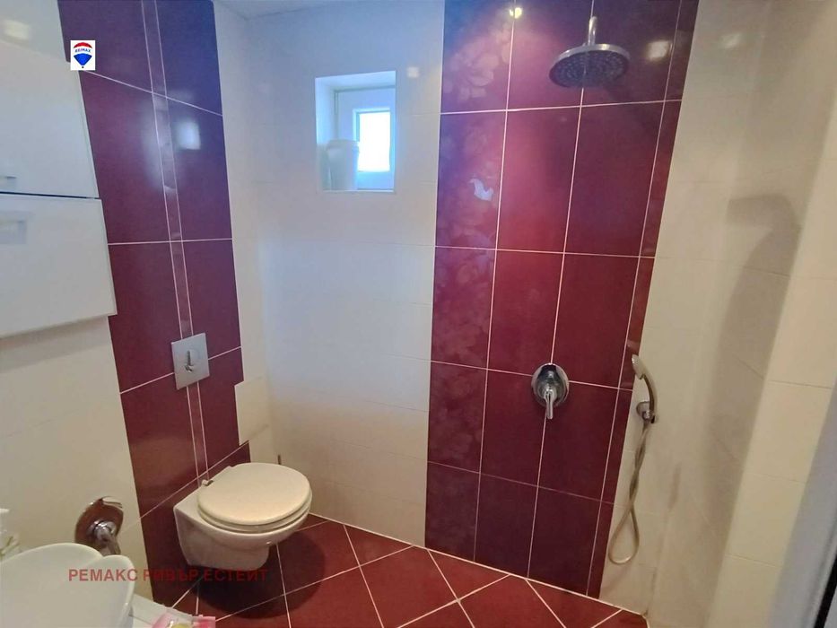 Продава се Двустаен апартамент в Русе, Ялта - 77 кв.м за 1137 €/кв.м - Снимка #6