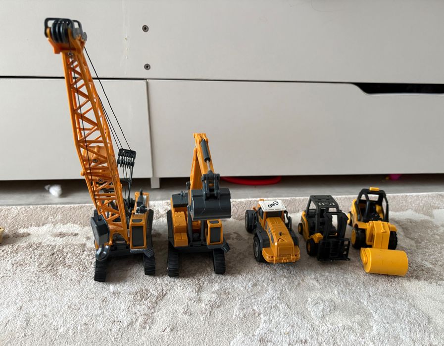 Игрушки машинки строительная техника